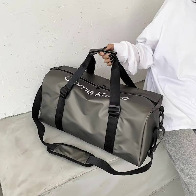 Travel bag large -capacity Men's hand -looting bag sports luggage bag fitness bag swimming basketball Oxford cloth