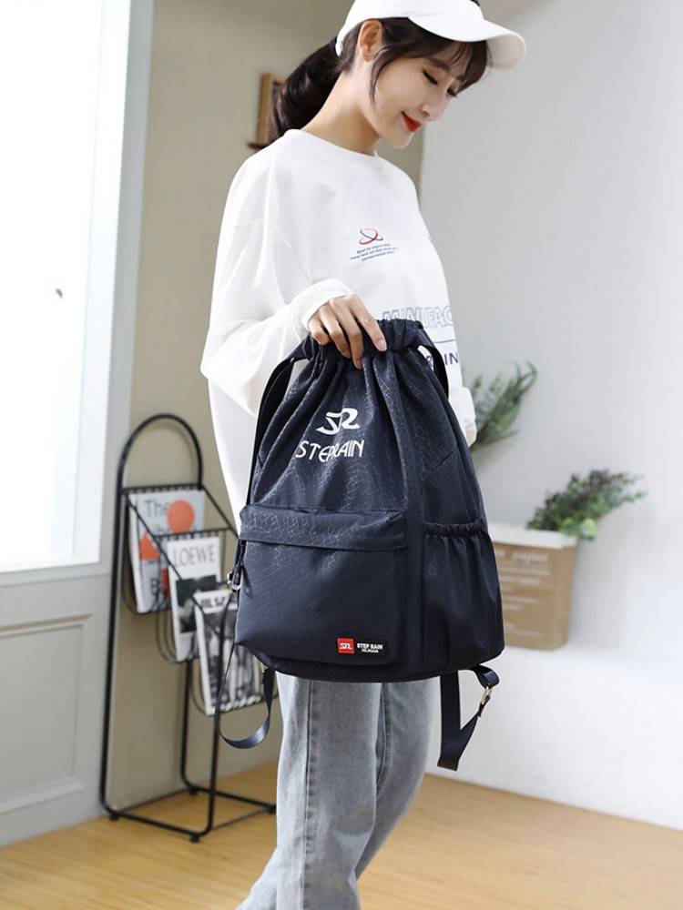 Hong Kong's double-shouldered gym packs, training packs, bags of ropes, and large-capacity basketball packs for men and women