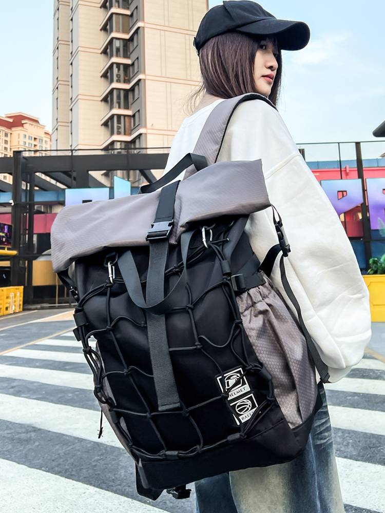 Multifunctional basketball bag large -capacity fitness training backpack male and female student sports mountaineering riding helmet backpack