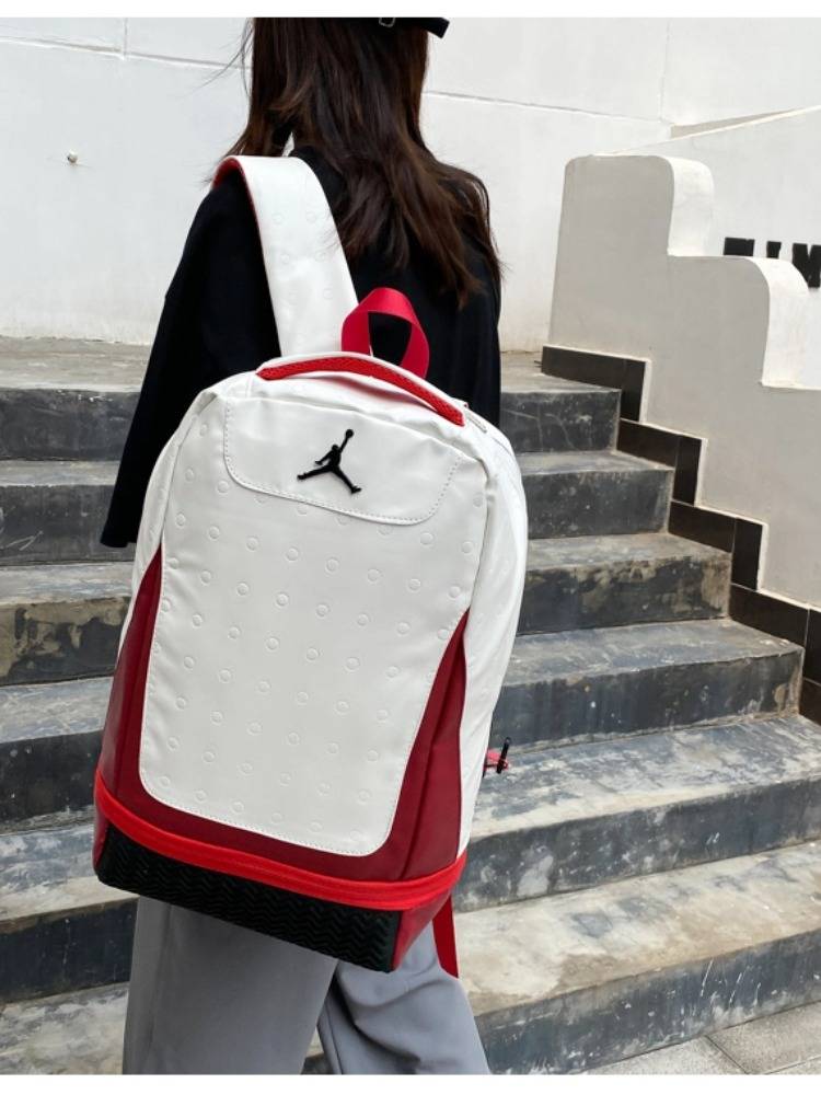New Flying Men's Bag Large -capacity Tide Backpack Boys Boys Boy Bags Girls High School Sports American Basketball Pack Travel