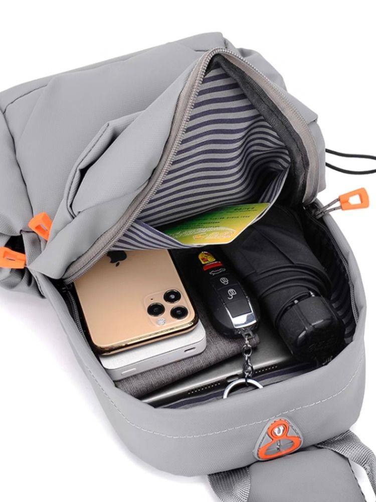 Cross -body bag men's casual shoulder backpack waterproof chest bag men's crossbody small backpack travel bag mobile phone travel