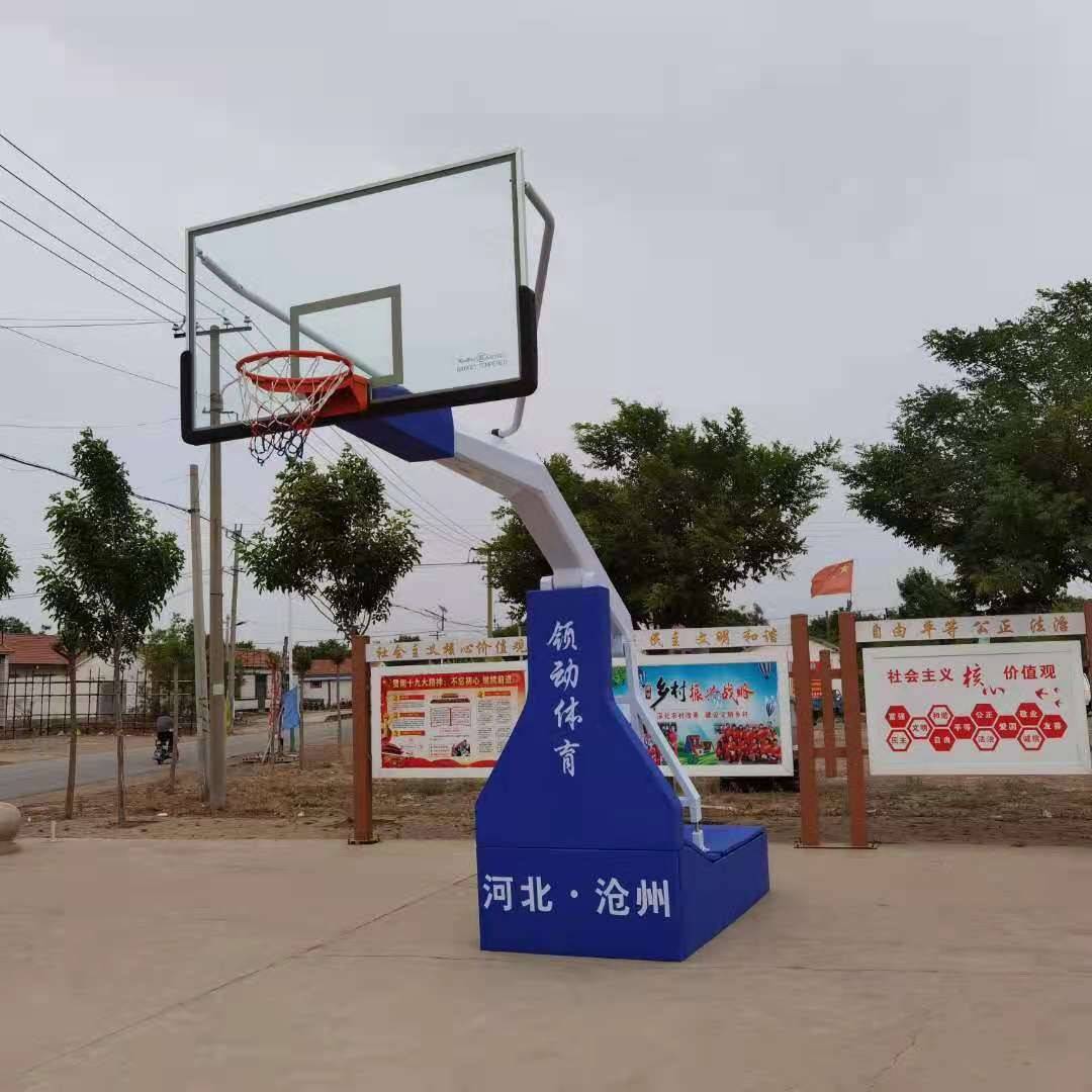 The octagonal extension manual hydraulic basketball rack has no 24 seconds