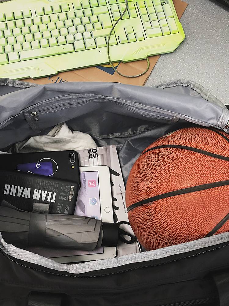 Short -distance travel bag men's large -capacity hand luggage bag out of light, gently travel bag sports training fitness bag girl