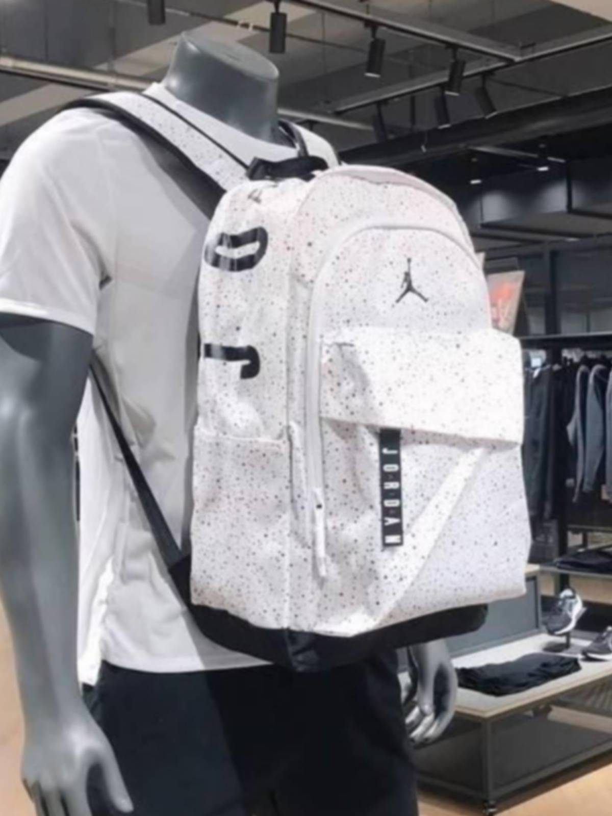 New Flying Man Large Capacity Packpack Boys Boys Boats Women's High School Sports American Basketball Bag Travel Bags