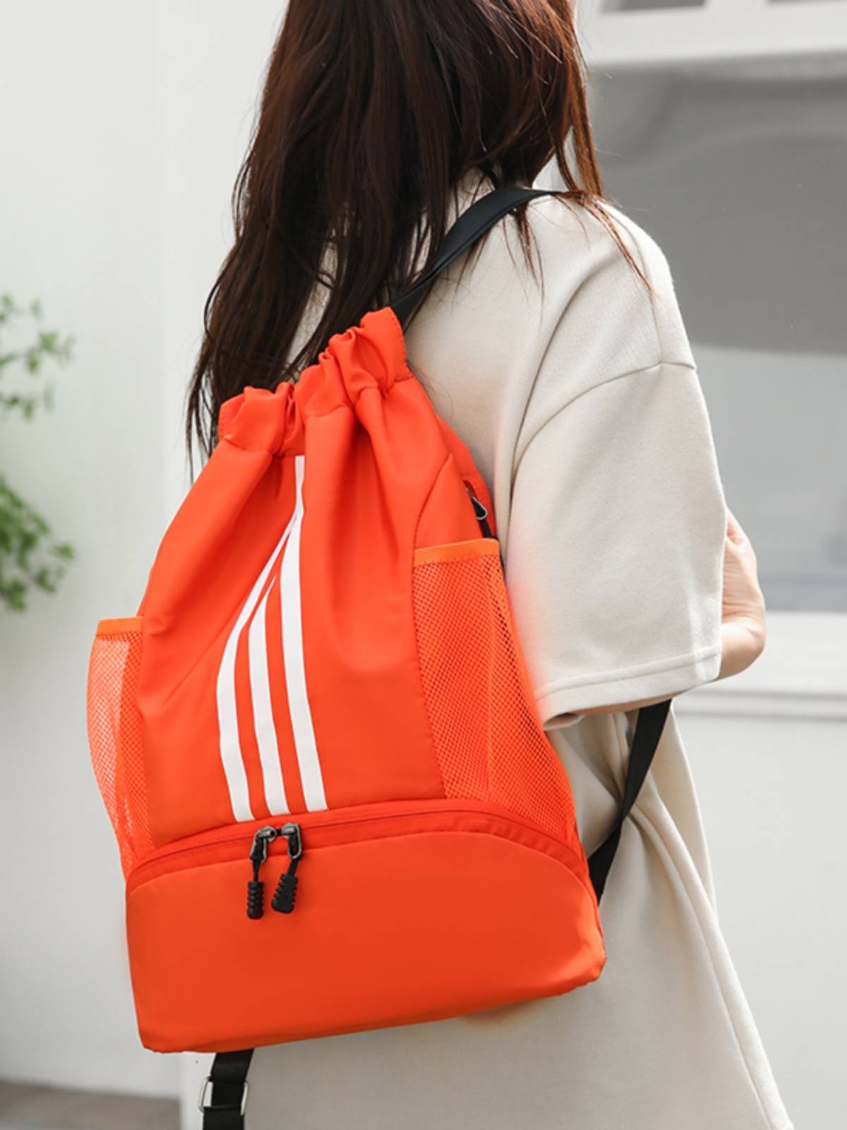 Basketball bag training backpack badminton bag men's backpack women's large -capacity football bag minimalist outdoor waterproof schoolbag