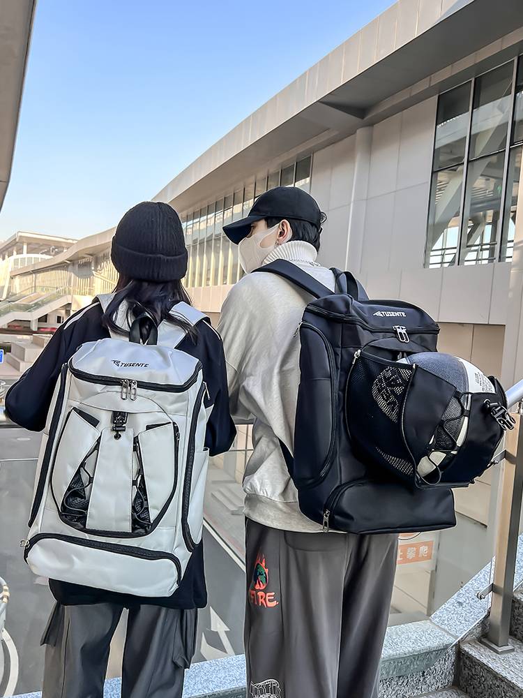 Calmei Sports Backpack Men's High School Student College Student School Bags Boat Board Training Football Backpack Brigade