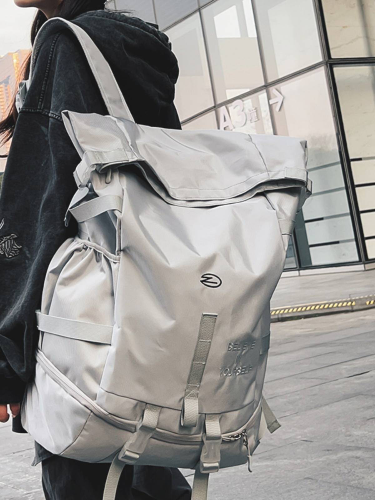 MUJ MUJ Large -capacity Packa Basket Pack Outdoor Travel Men's Sports Bag Multi -function Practical Backpack