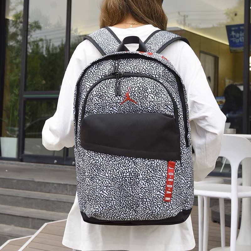Jordan Backpack Sports High School Student School Bag Kang Dai Flying Power Basketball Backpack AJ Large -capacity Travel Bag