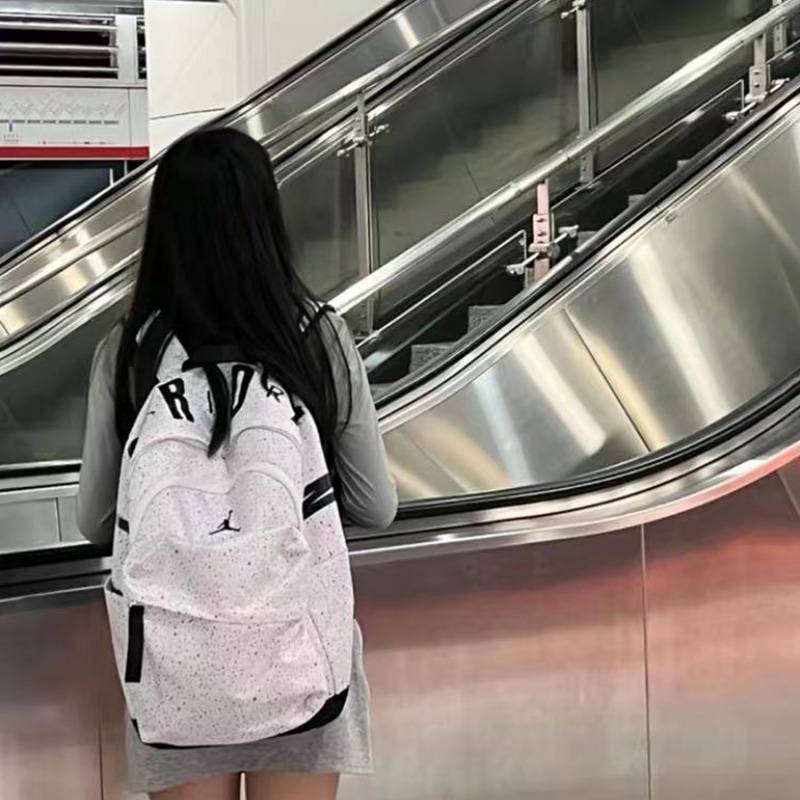 Jordan Flying Man Manchuria Bag Large -capacity Sports Computer Backpack Nike Middle Student School Bag HA6473