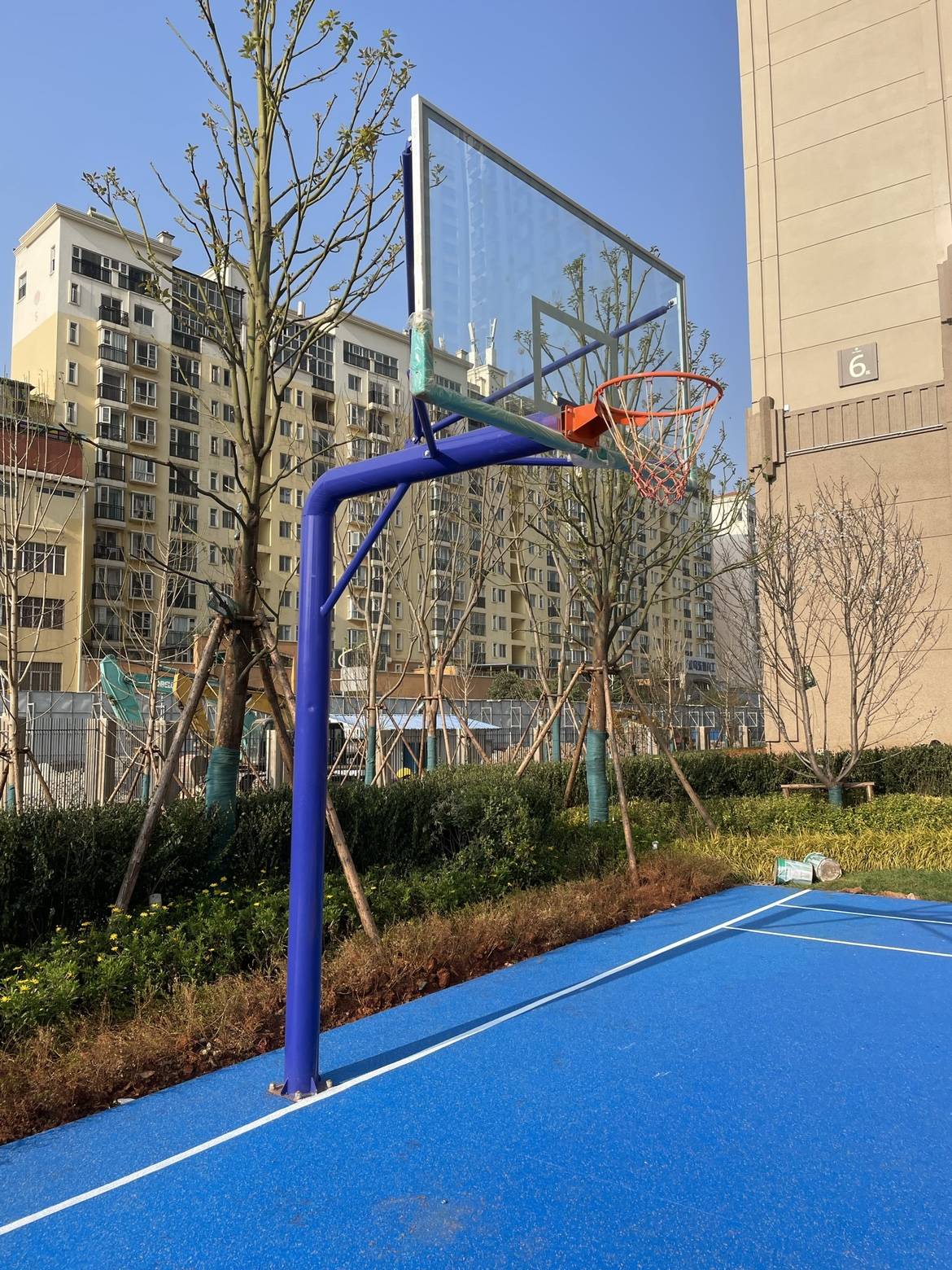Yunnan Kunming Basketball Rangers Mobile Outdoor Adult Professional School Competition Standard Land in Indoor Basketball House Home