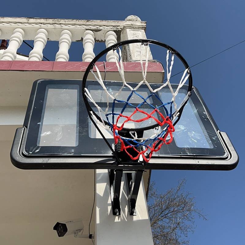 Explosive PET blackboard+reinforcement basket+spring activity