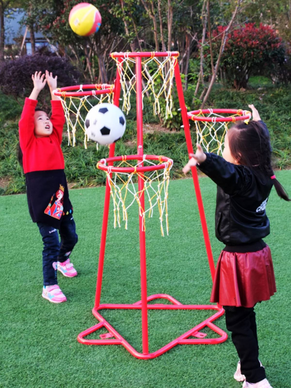 Factory wholesale kindergarten outdoor basketball rack iron system multi -basket children's multi -color shooting rack room indoor shooting frame