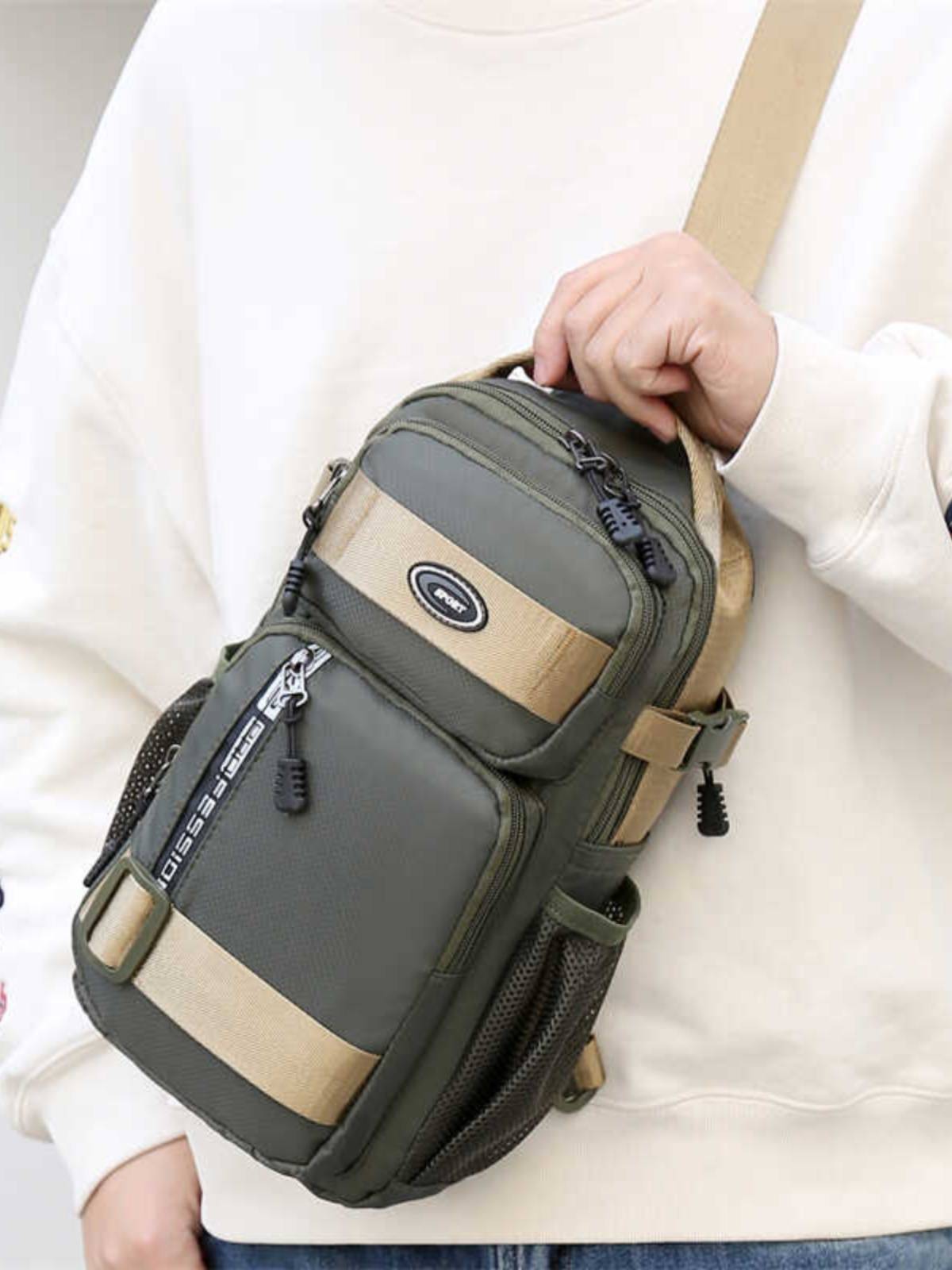 New chest bag large -capacity men's messenger bag shoulder bag Oxford cloth bag men's chest bag mobile phone multi -function portable