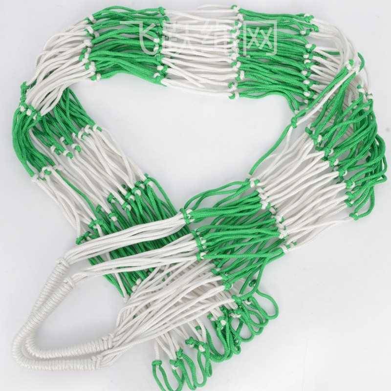 20 balls of white and green