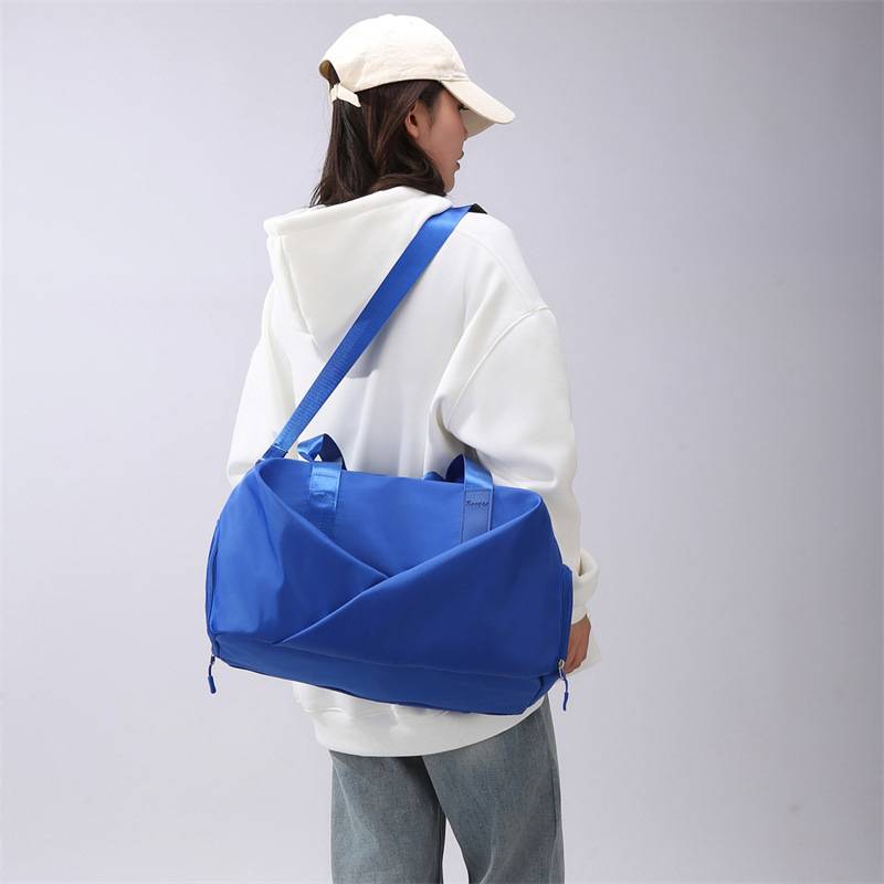 Sports and fitness high-capacity travel packs dry and wet with independent shoe silos and general slant cross-basket training packs for men and women