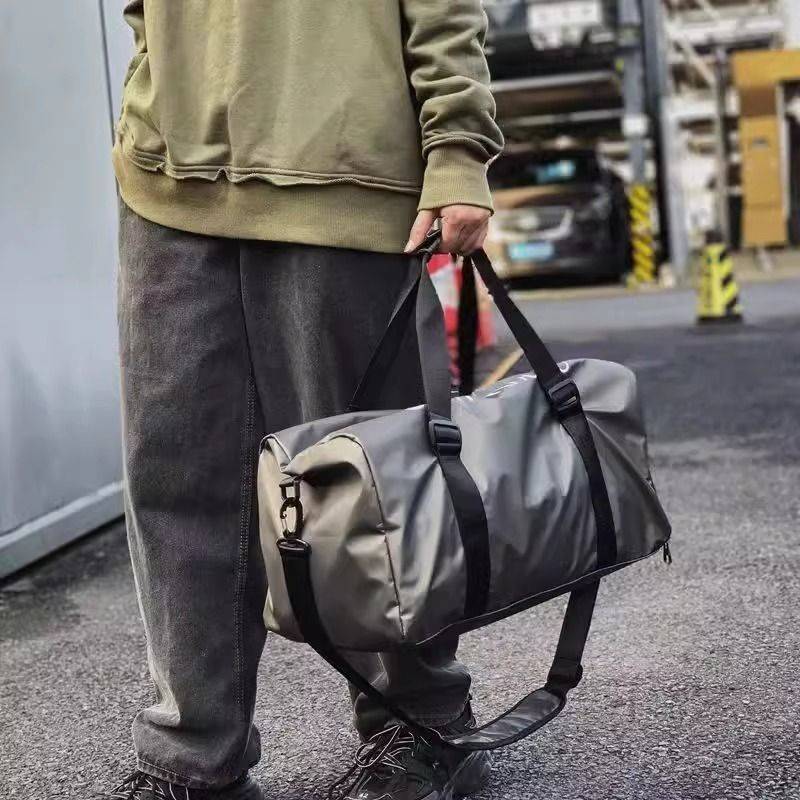 Fitness bag men's wet and wet separation sports bag luggage bag travel bag women's large -capacity bag swimming bag messenger shoulders