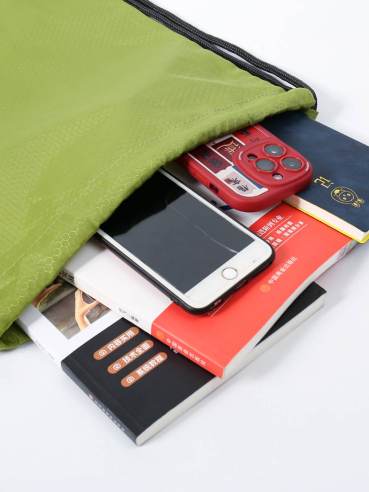 The sports and waterproof Oxford backpack, double-shoulder, student basketball bag, and the swimming and gymnastics belt pocket