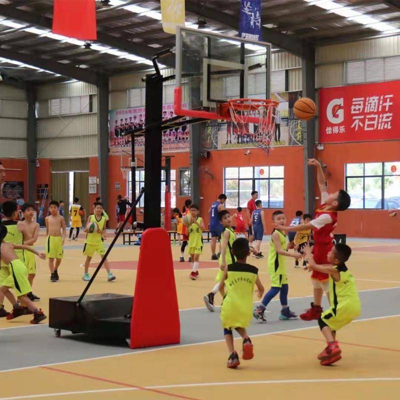Mobile lift basketball rack
