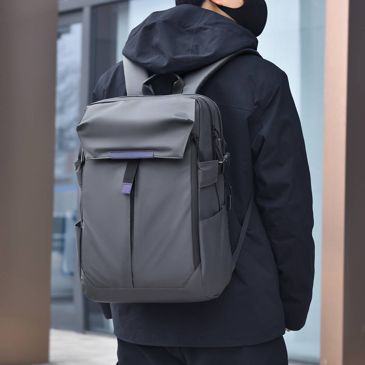 Basketball bag training backpack multi -functional high -level high -level tourist locomotive riding helmet computer computer backpack