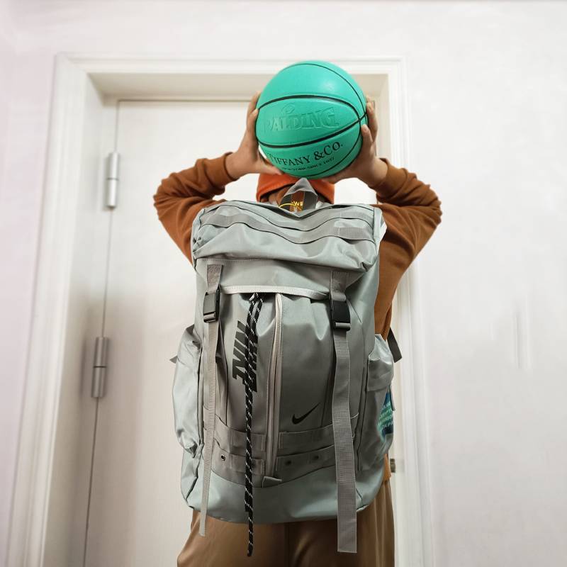 Large -capacity sports schoolbag UA star backpack Backpack Flying Renren Travel Pokemon Pocket Package Training Bag