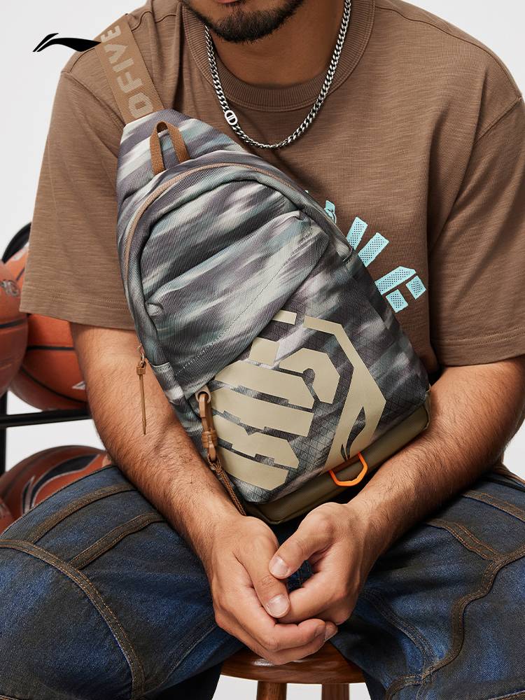 Li Ning Anti -Wuwu Men's Bags Women's Bag 2024 New Tournament will work together to play basketball fitness sports chest bag