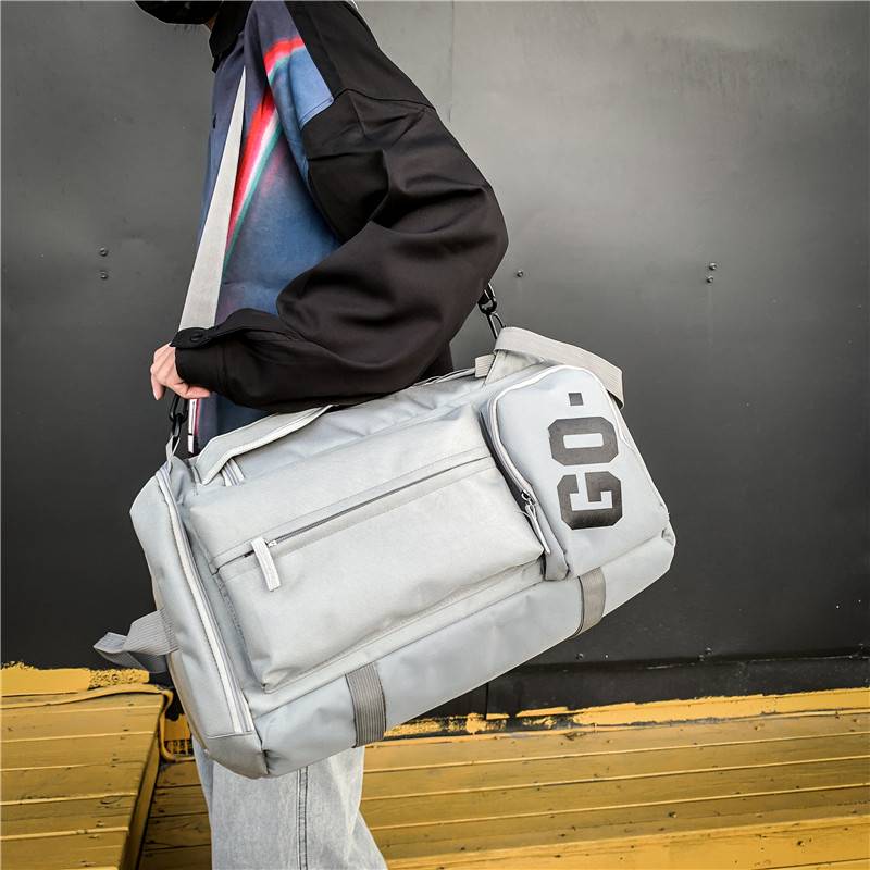 Backpack Men's Backpack Wet Wet Separation Travel Bags Large -capacity Sports Training Ski Fitness Bags Shoulder Crossbody Bag