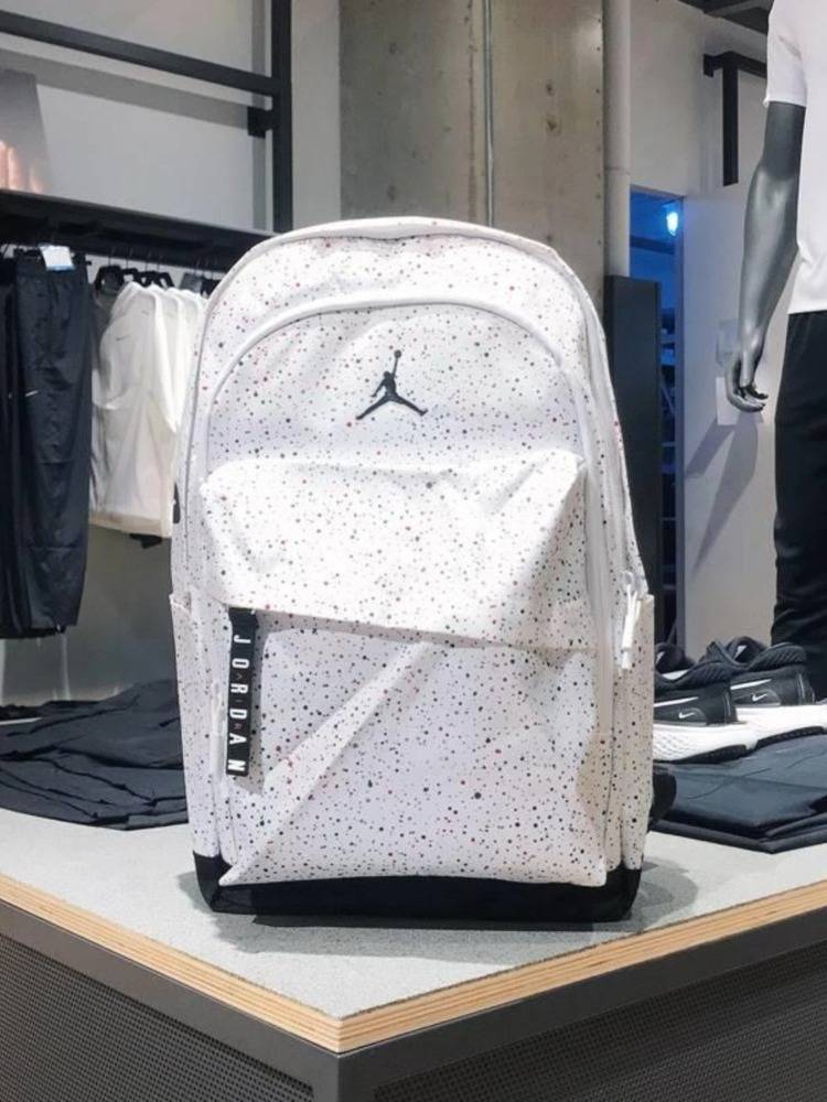 Outdoor large -capacity pairs bag campus female student schoolbag men's beautiful sports basketball computer backpack trend travel