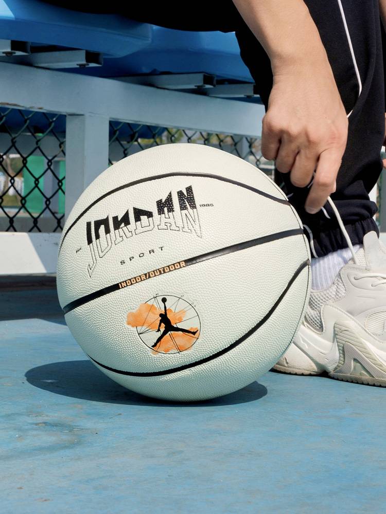 Nike Nike Basketball AJ Flying Series official flagship store PU Basketball College Student Game No. 7 Basketball