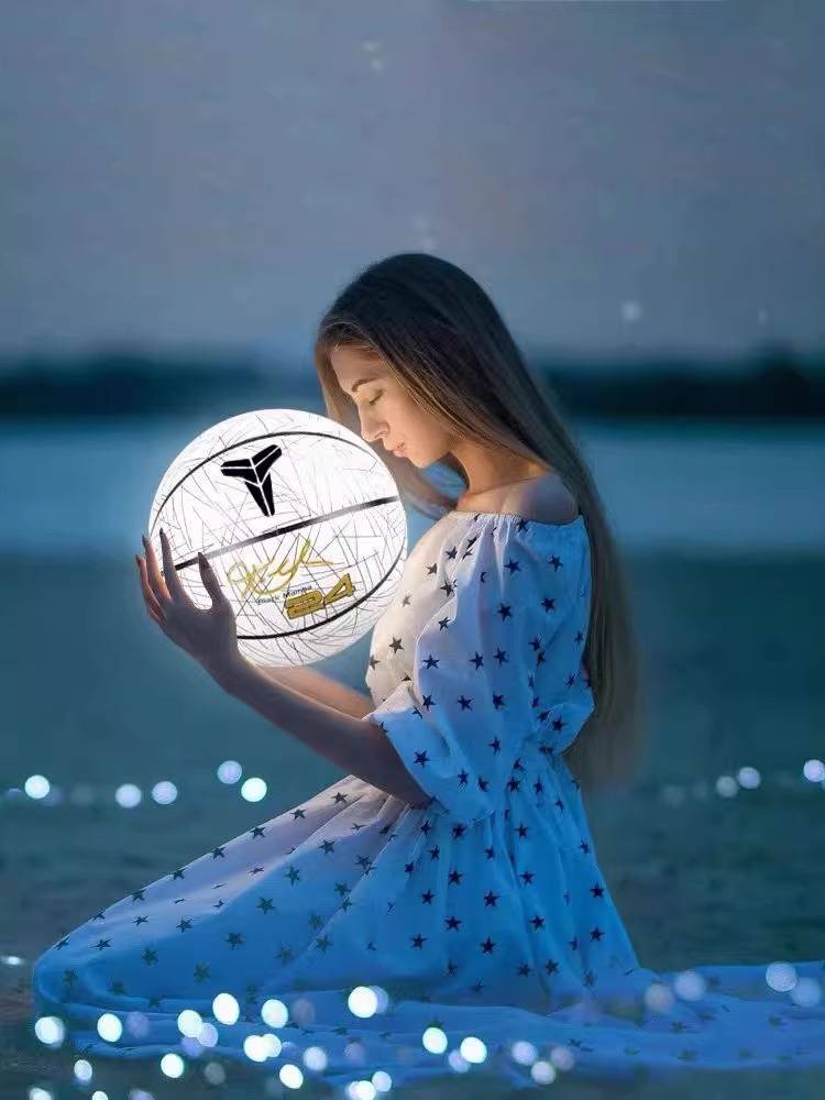 Official Genuine Kobe Lighting Nights Basketball No. 7 No. 7 Children Student Reflective Basketball Birthday Gift Boys 5