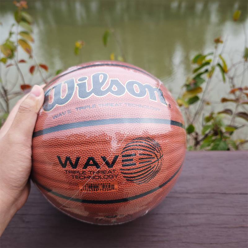 Wilson Outdoor Adult Competition Training Anti -Slip -resistant Professional No. 7 Standard Basketball soft leather hand is so delicate