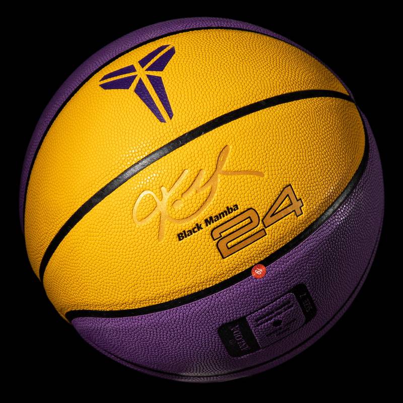 New Lakers Kobe James Owari Momant Genuine No. 7 Basketball Outdoor wear -resistant PU soft leather