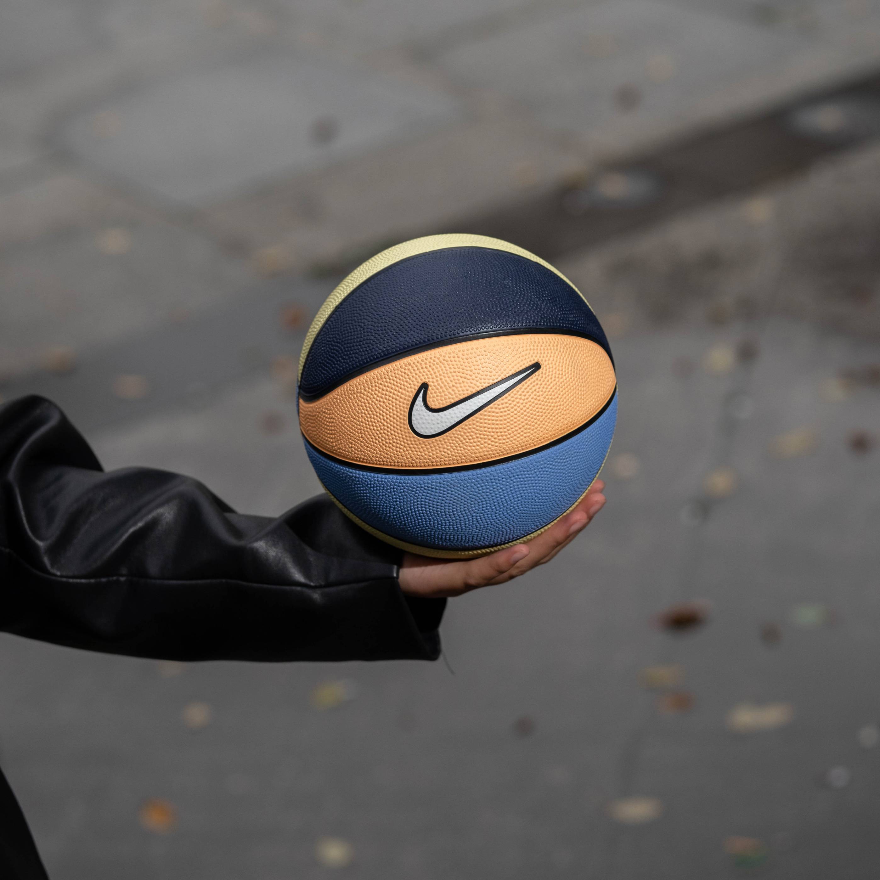 Nike Nike Children's Basketball No. 3 Youth Sports Training Special Basketball BB0634-437