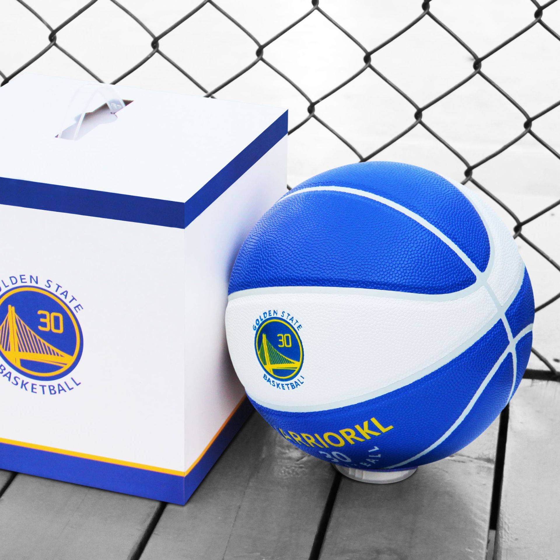Basketball gift counter genuine blue blue ball gift box packaging No. 4 No. 5 No. 6 No. 5 Children special boys