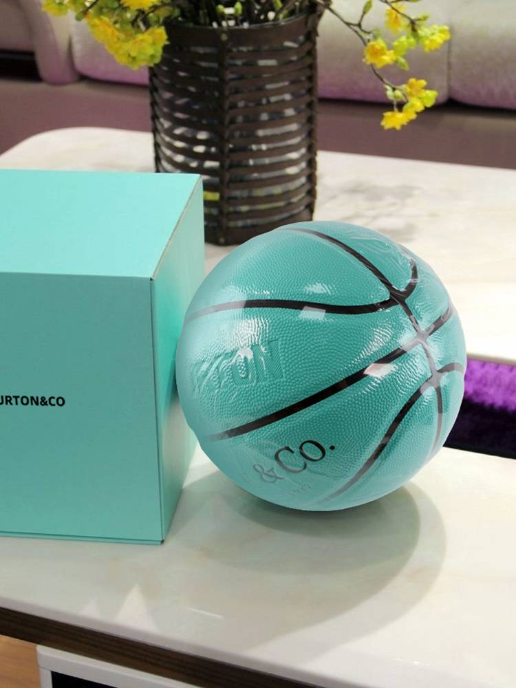 Free customized basketball No. 7 genuine No. 6 Girls Special specially dedicated to kindergarten children primary and secondary school students customized blue ball