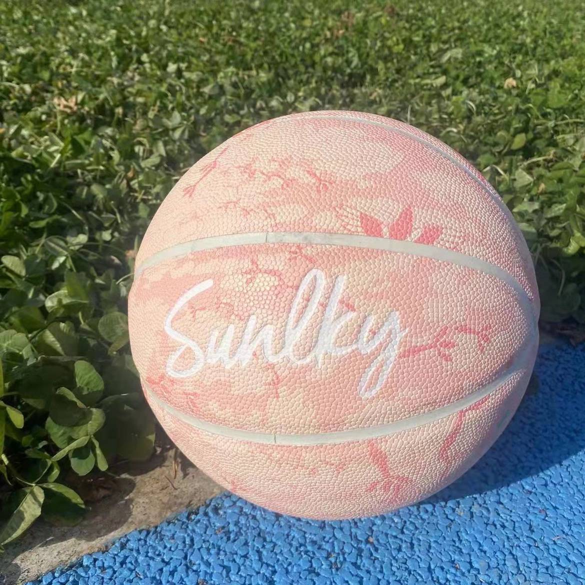 Standard No. 7 Basketball soft leather, abrasion, sweat, sweat, anti -skid, non -slip adult junior high school students, adolescents indoor and outdoor competitions