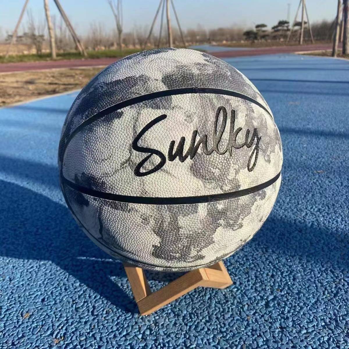 Kobe Basketball Mamba official genuine outdoor adult professional competition No. 7 leather ball hand feel signature blue ball