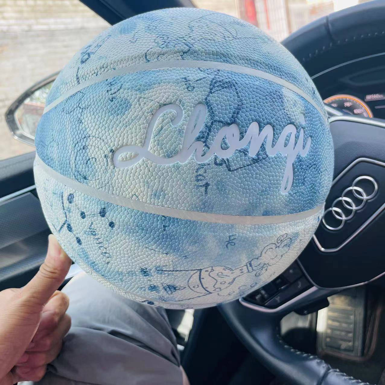 Kobe Basketball Mamba official genuine outdoor adult professional competition No. 7 leather ball hand feel signature blue ball