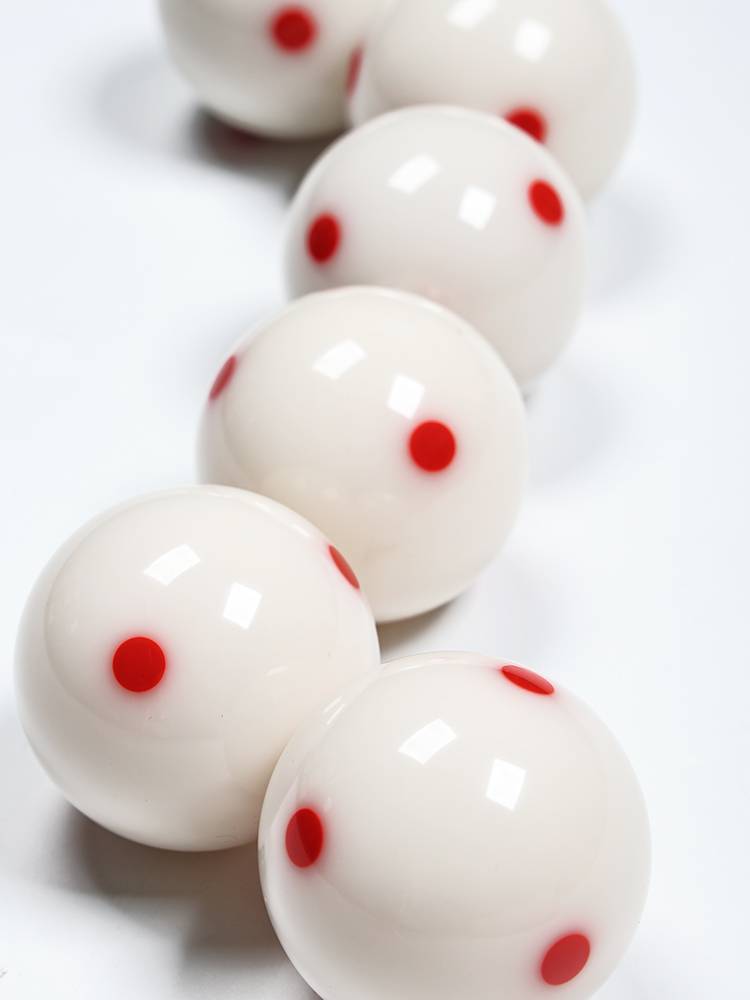 Pure white crystal ball ball ball TV mother ball Chinese black eight 8 altar big six red dots white nine ball crystal balls