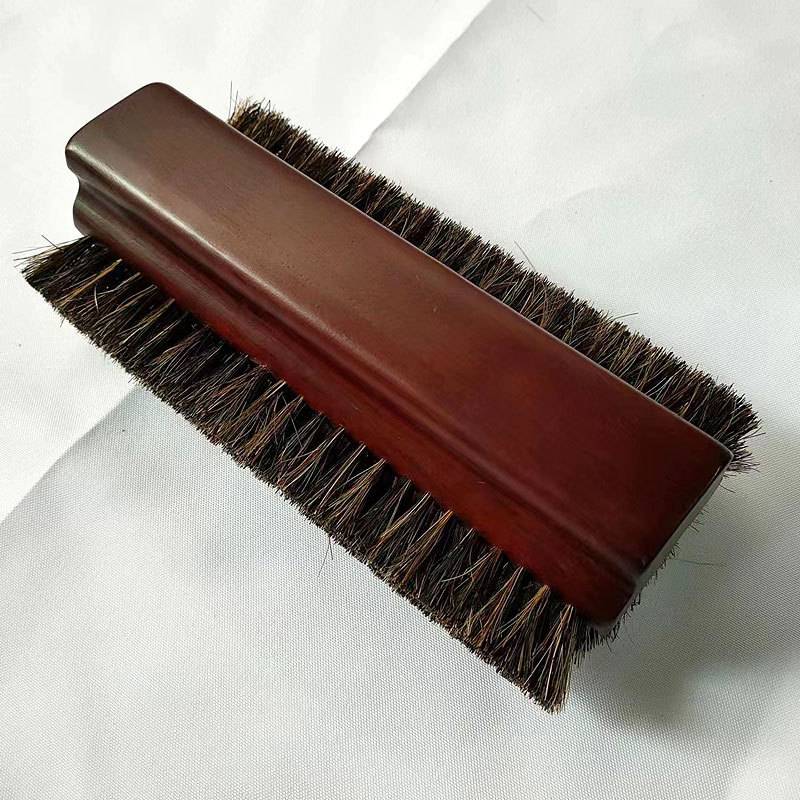 Billiards desk with horse hair brush three -sided horse bristles cleaning tools Cleaning tools Billiards tabletop tablet accessories