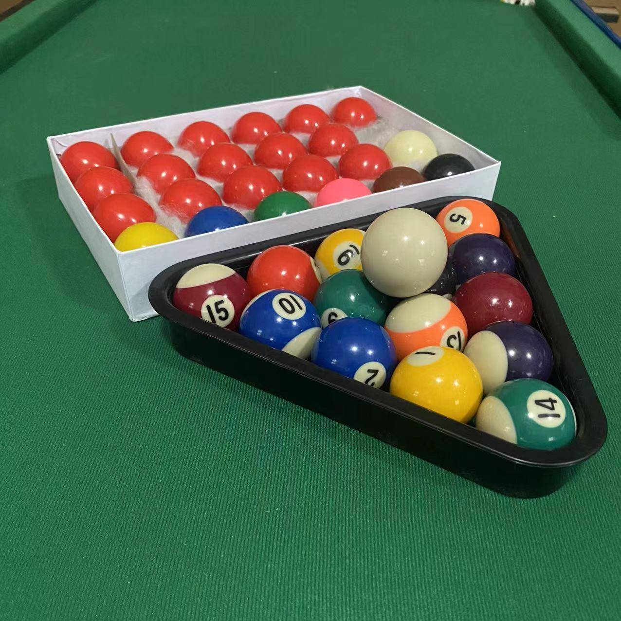Children's table ball table folding adult Taiwan ball table household mini billiards full set of parent -child toy small billiard table