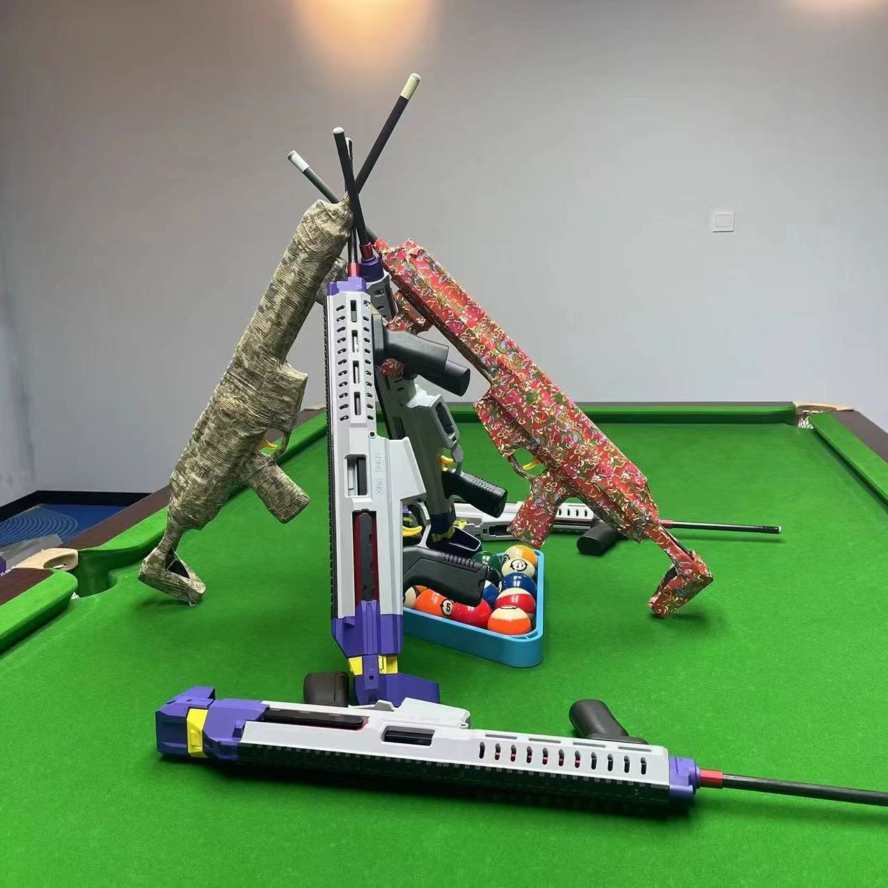 The venue of the tablet, the automatic ejection toy gun model spring table club DIY manual customization
