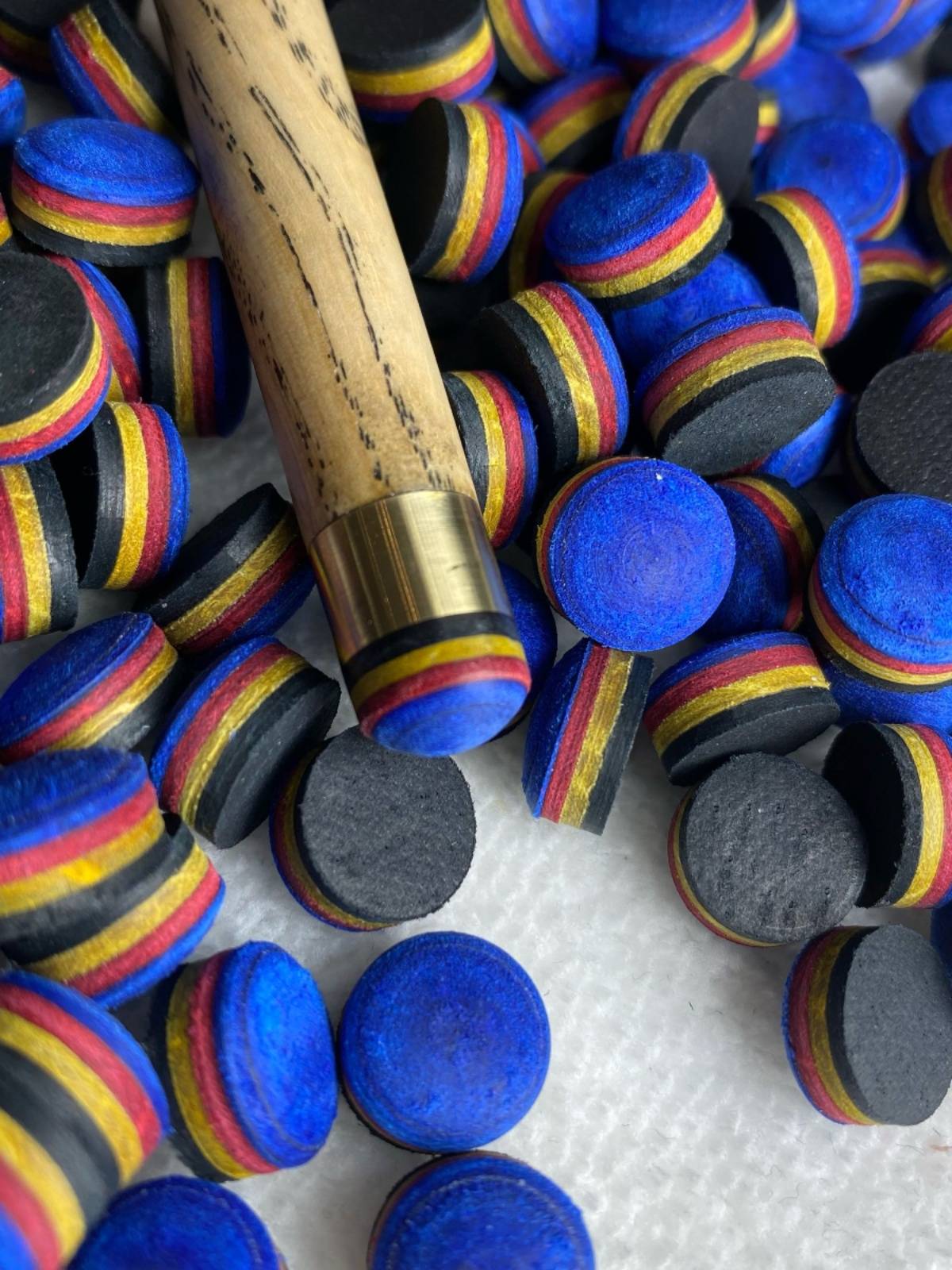 Shooting a twenty -ten Rainbow Terminal Rainbow Port Blue Peacock 11mm Multi -layer Black Black Black Black Table Club