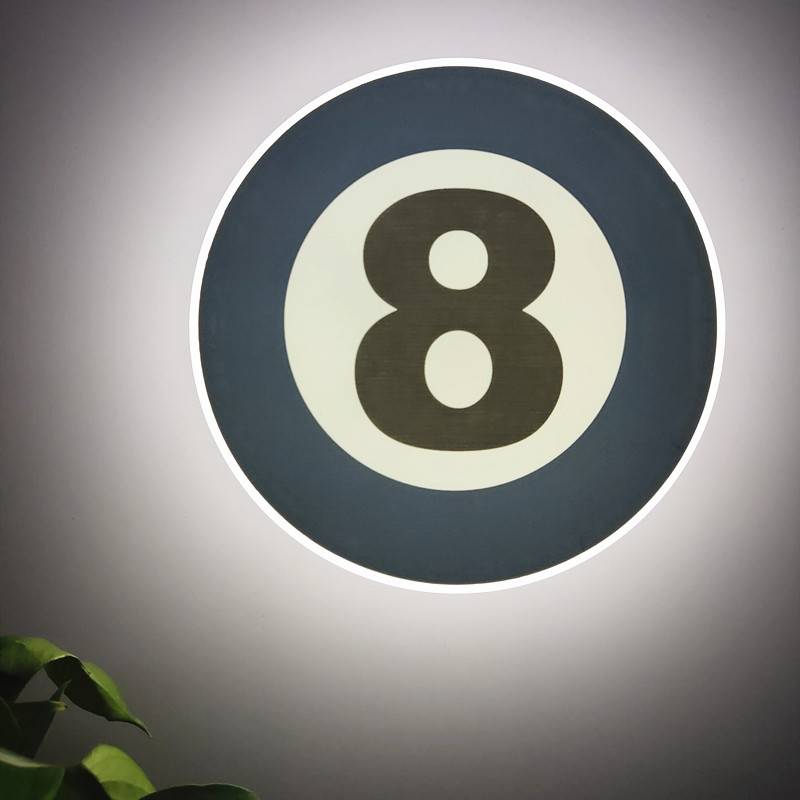 Number Light (No. 8) 210mm