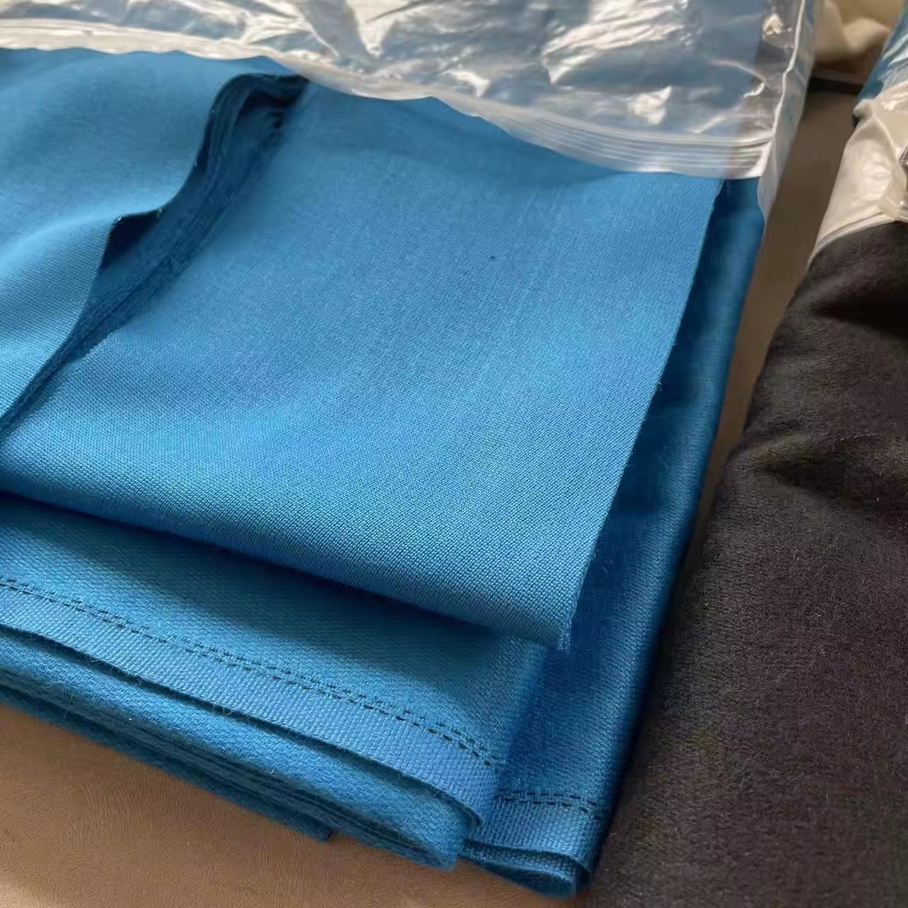 Indoor fast billiards cloth accessories, nine ball billiards table, fancy billiards supplies, billiards table