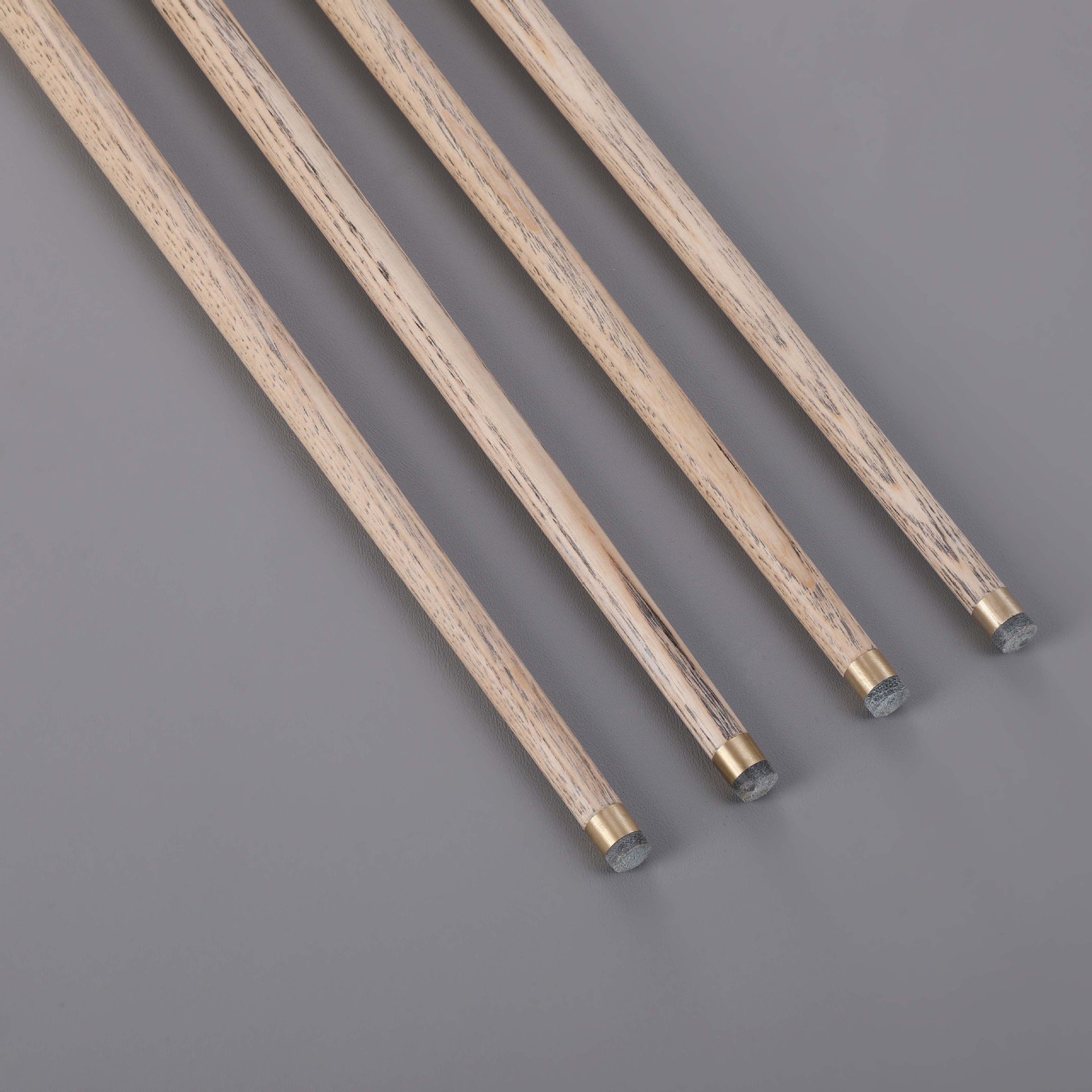 57 Inch Wooded Billiard Cue Black Eight Small Head 10mm Snooker 3/4 Two Section Pool Cue Stick for Club Ball Room
