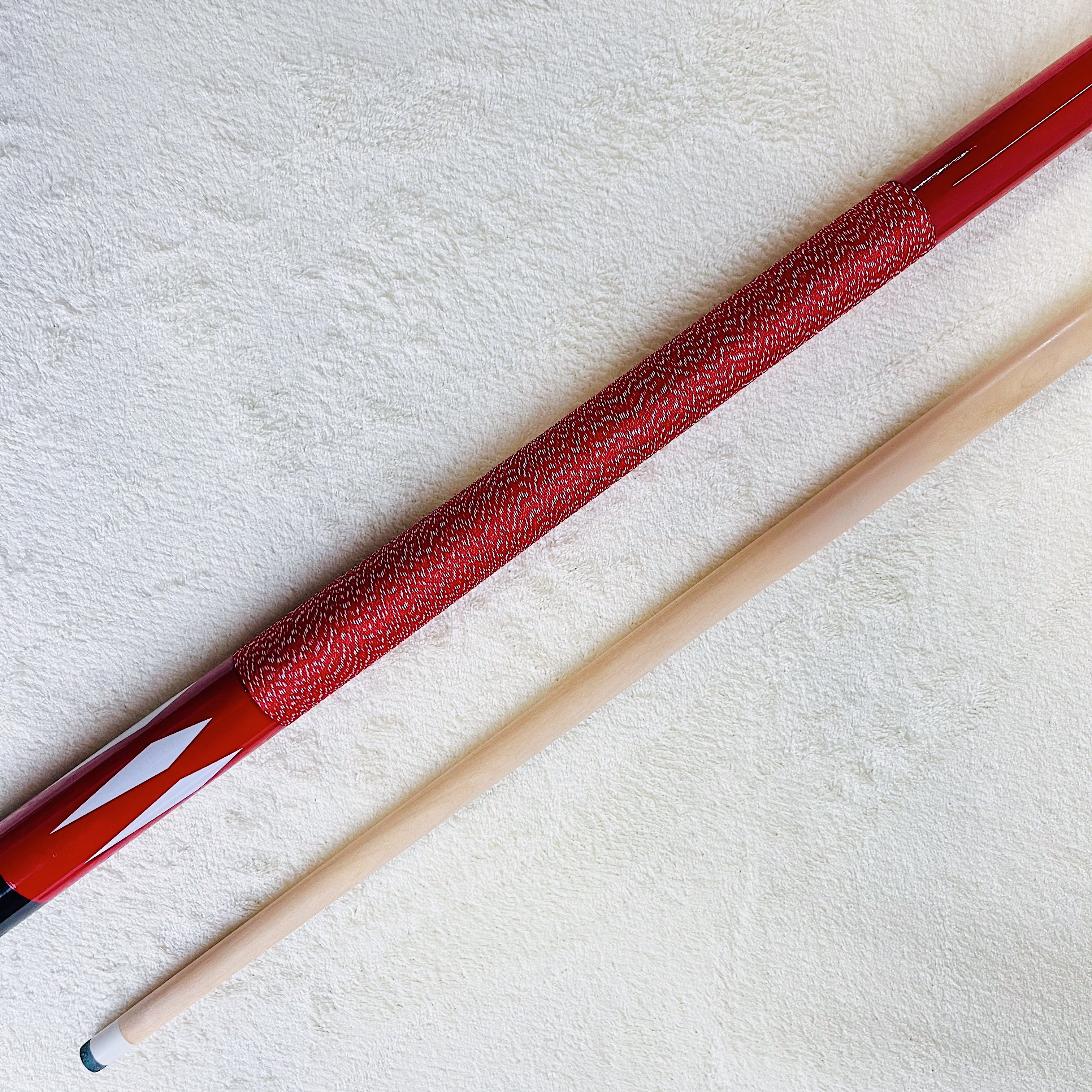 Hot selling American style 1/2 center shaft link 10mm pool cue stick Maple wood of 145cm Snooker cue