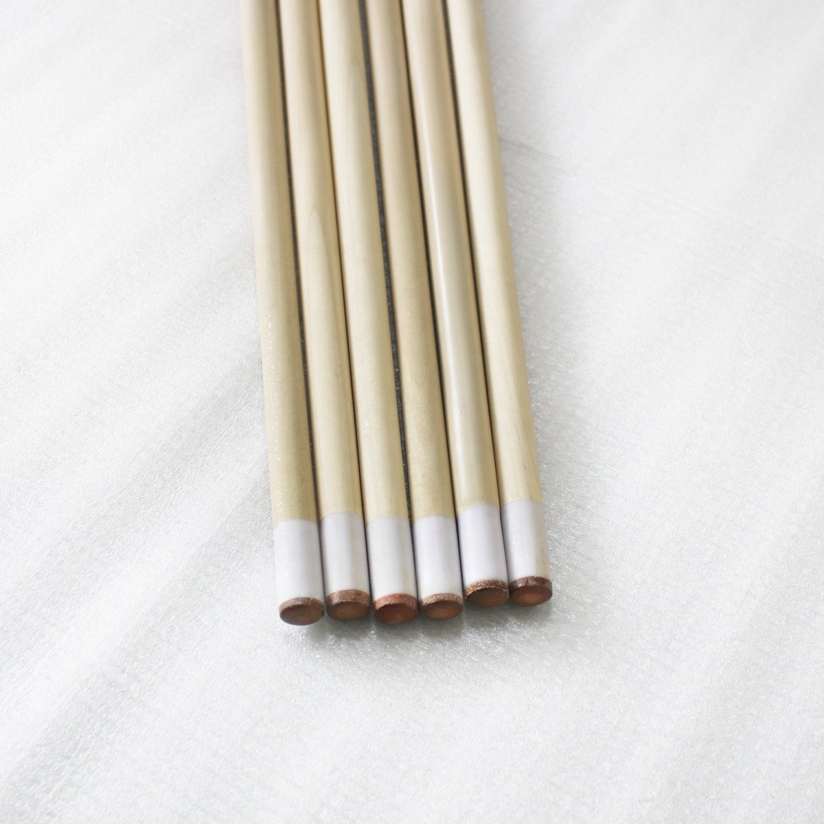 Factory Promotion Sale Snooker Club Training Billiard Pool Two Pieces White Wood Cue Sticks