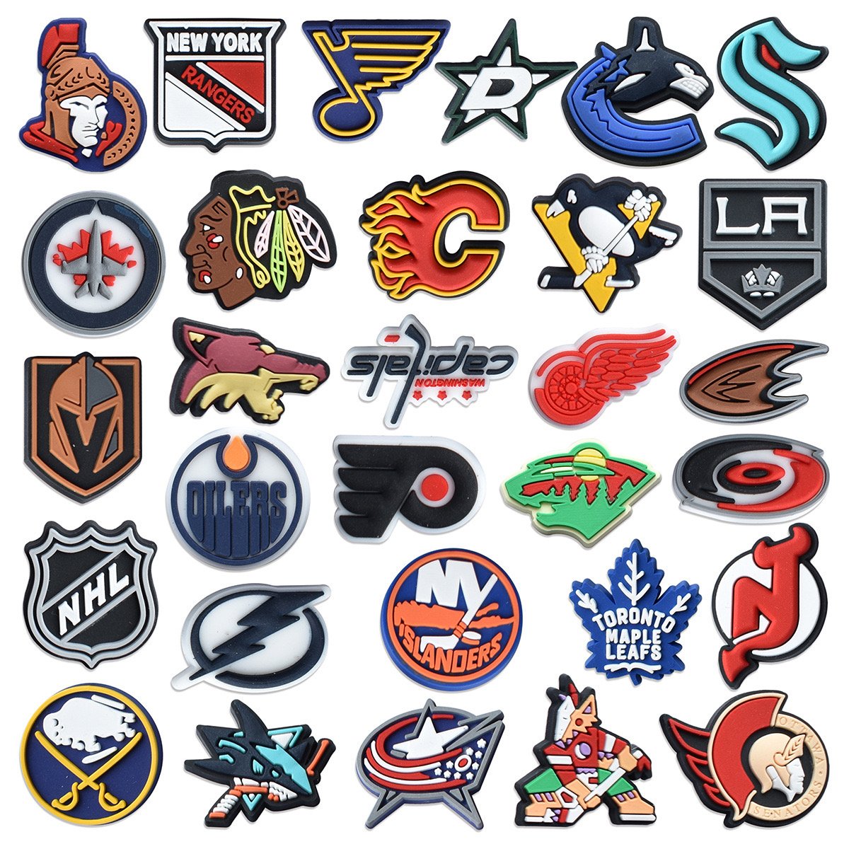 Luxury PVC rubber sports logo Children's shoes amulets Popular party favors Clock decorations clog corks