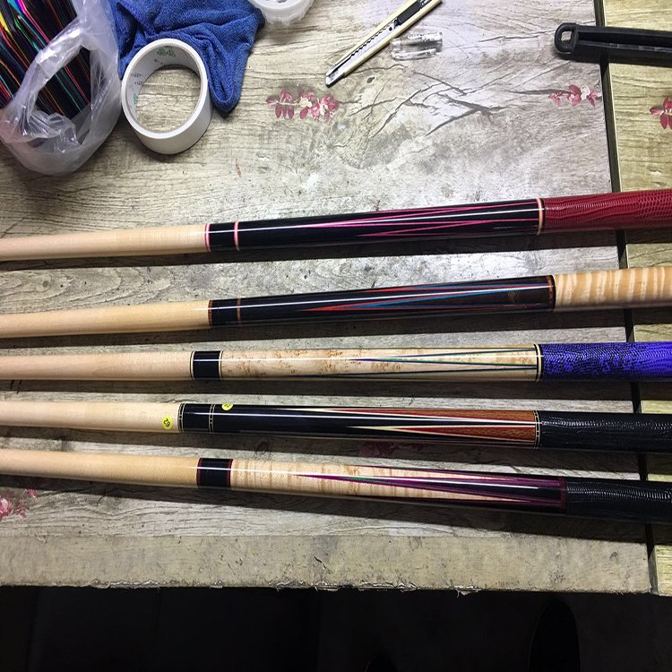 Made entirely by hand Wholesale Cues Handmade Billiards Pool Sticks Snooker Cue
