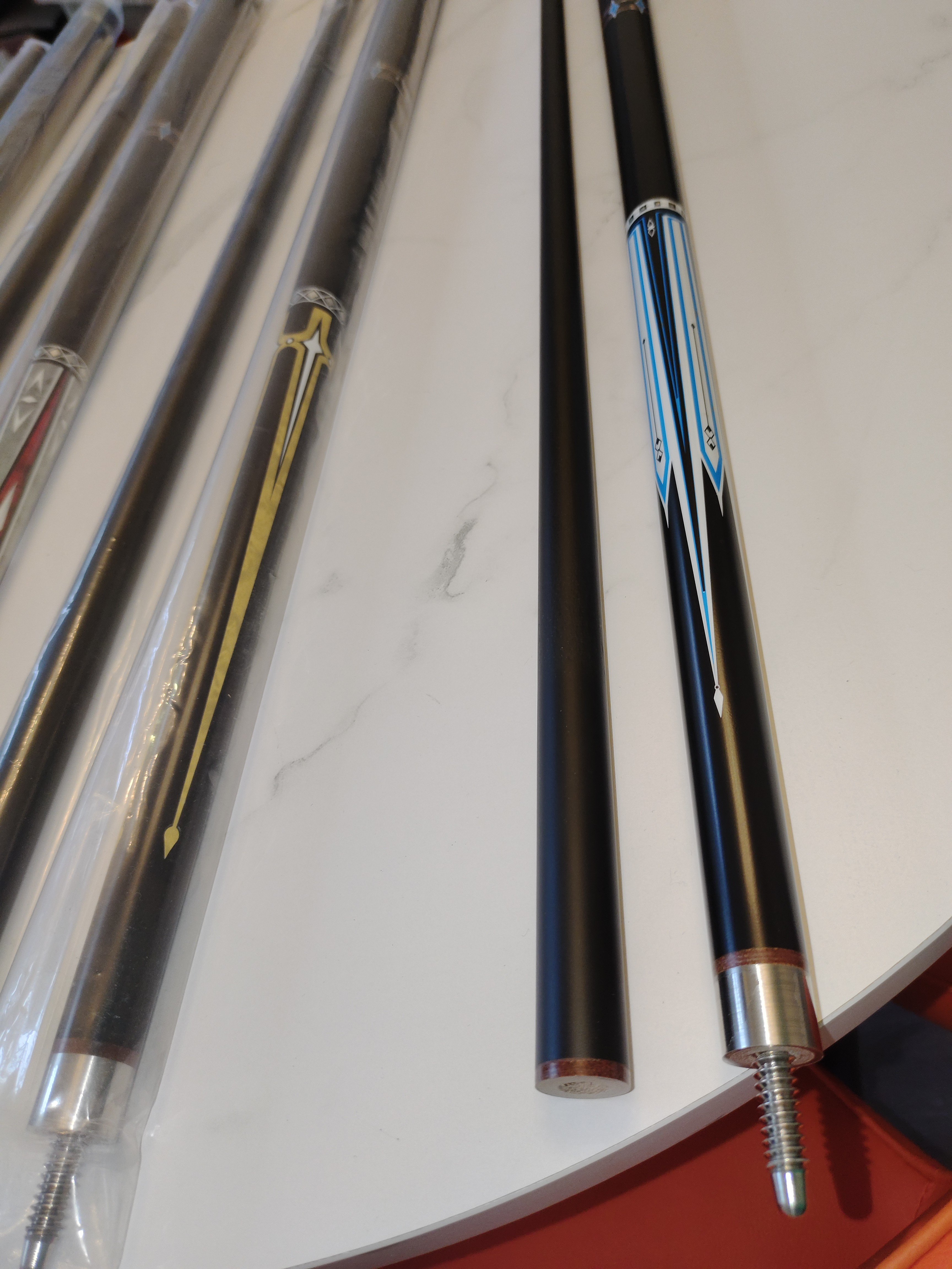 Ronsen professional highly accurate graphite carbon fiber cue 12mm tips billiards snooker pool cues stick 58'' length